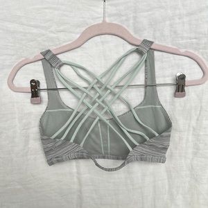 Lululemon Free to Be Wild Bra